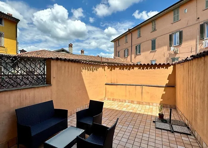 La Casa Nel Borgo 92 * Bergamo